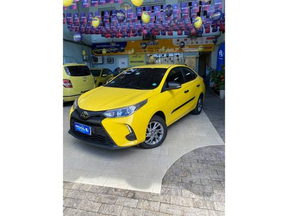 TOYOTA YARIS 1.5 16V FLEX XS MULTIDRIVE TOYOTA YARIS 1.5 16V FLEX XS MULTIDRIVE